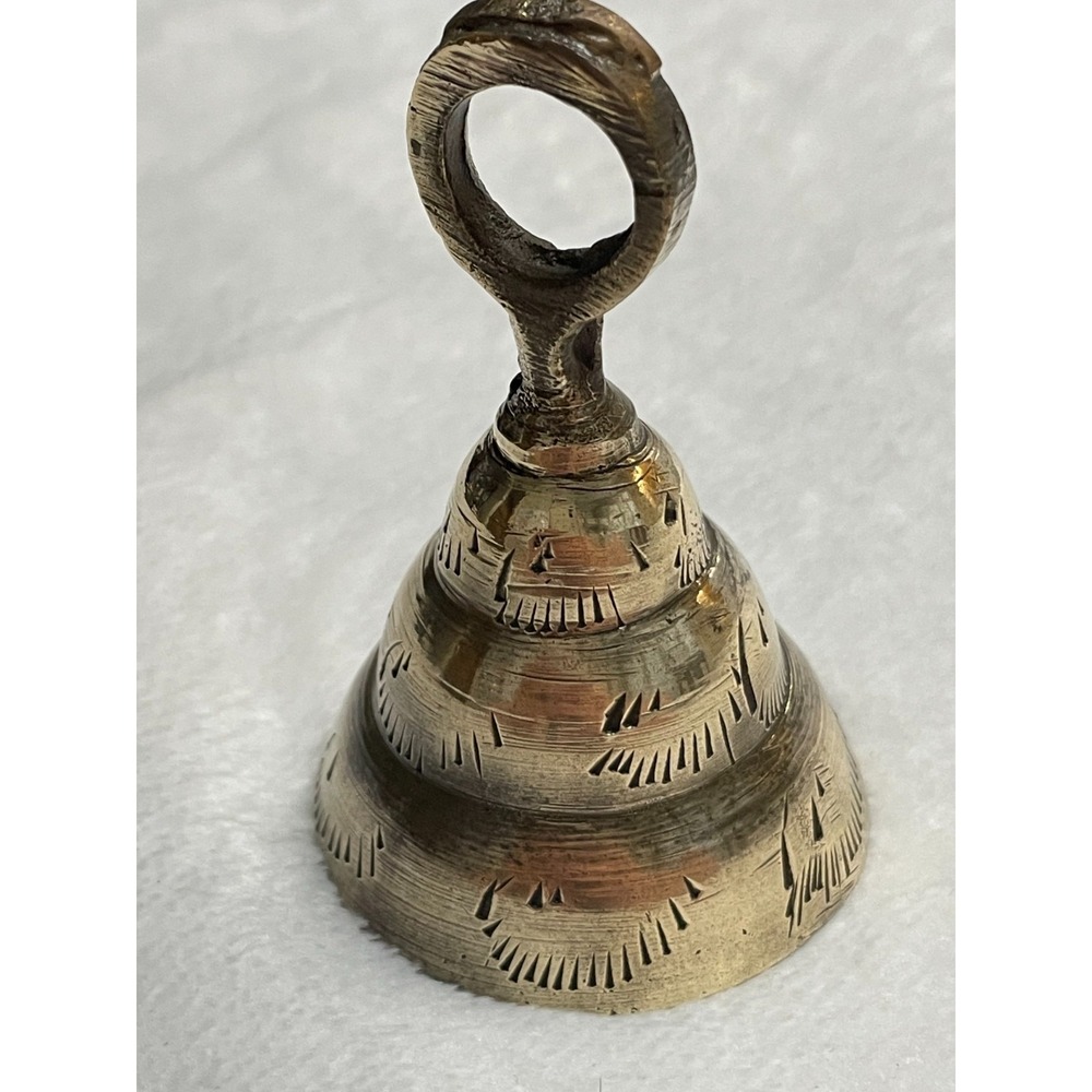 Antique Hand Carved Solid BrassBell Made in India missing clapper from inside